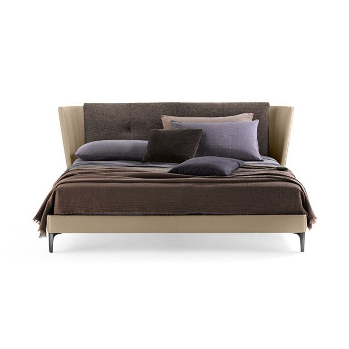 Poltrona Frau-Bretagne Bed